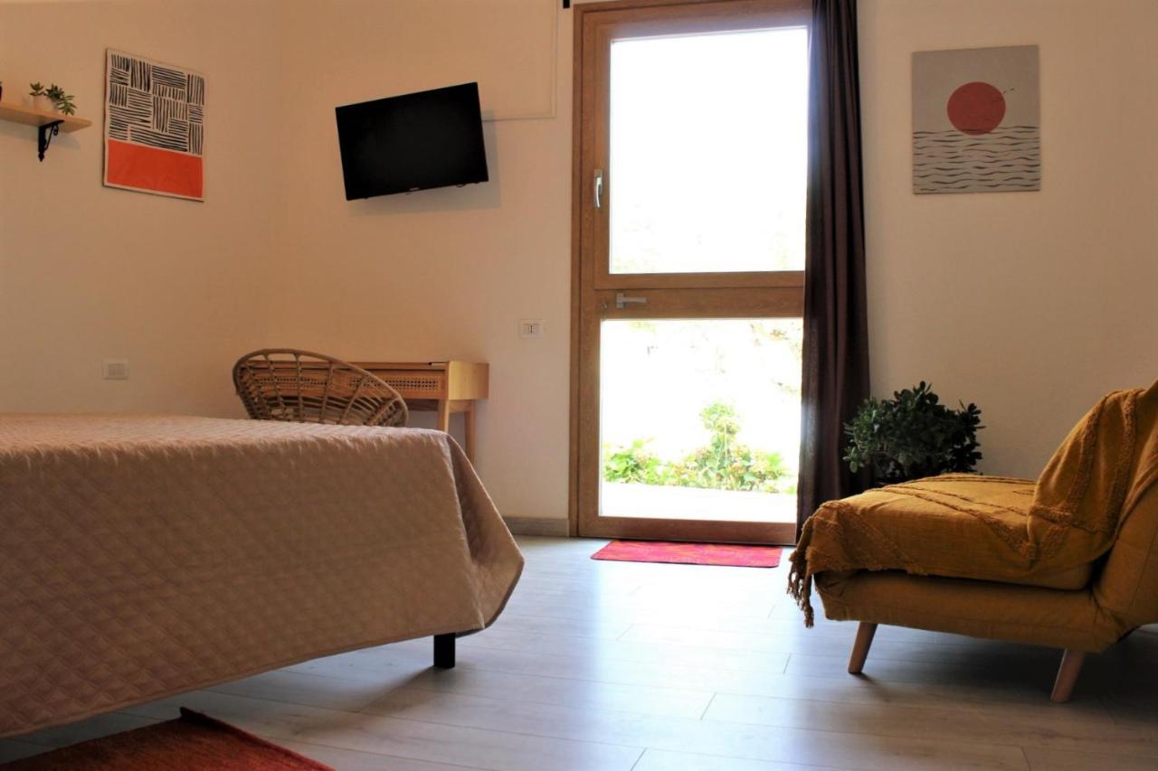 Giobo Rooms Синискола Экстерьер фото